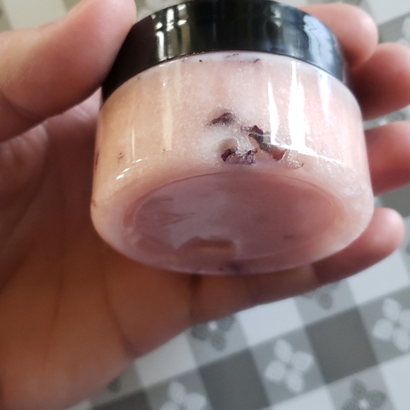 Rose Sugar Scrub - Picture 3 of 5